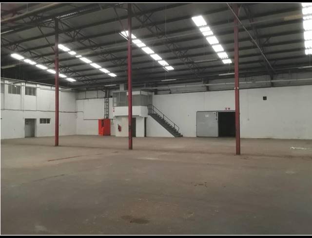 1,831M² WAREHOUSE TO LET IN WESTMEAD